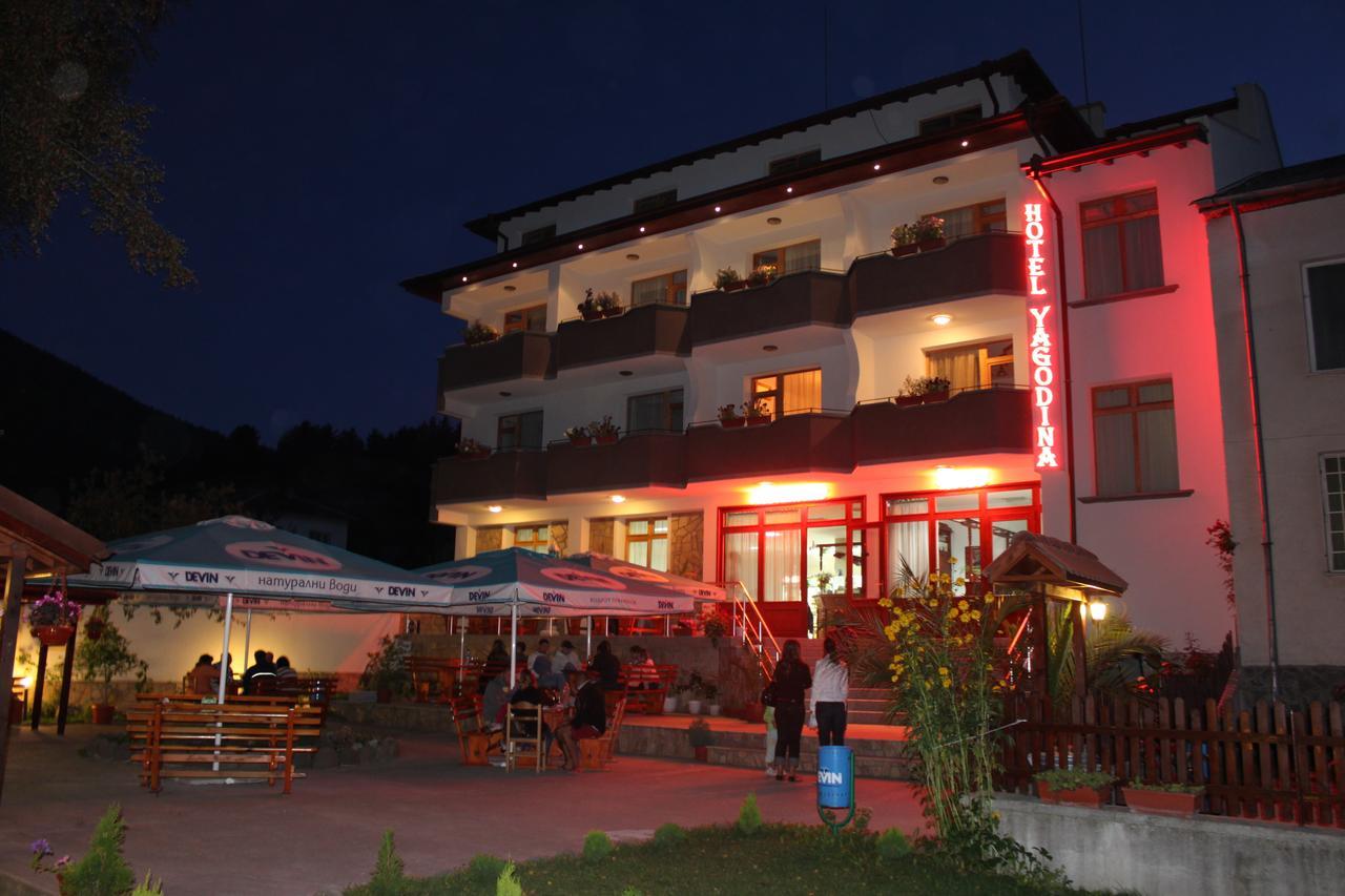 Yagodina Family Hotel Exterior photo