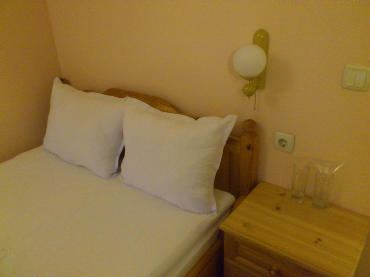 Yagodina Family Hotel Room photo